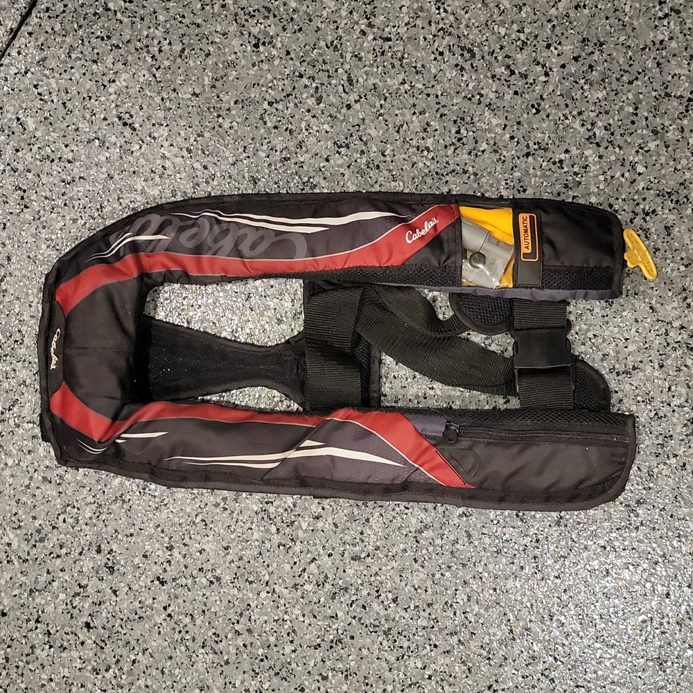 CABELAS INFLATABLE LIFE VEST